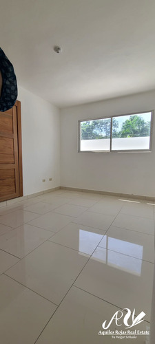 Apartamentos En Urbanización Paraiso De Santiago