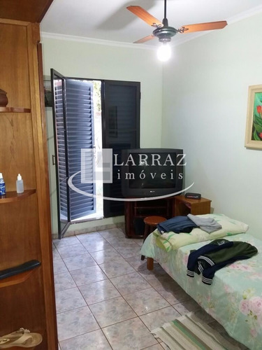 Linda Chácara No Condomínio Chacaras Internacional, 5.000 M2 De Área Útil E Casa Com 3 Dormitorios Sendo 2 Suites E 500 M2 De Área Construída - Ch00001 - 4797955