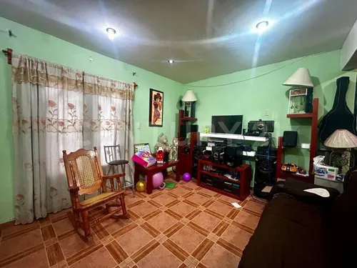 Casa En Venta En Fracc. Privada Los Agaves, Soledad De Graciano Sánchez, S.l.p.