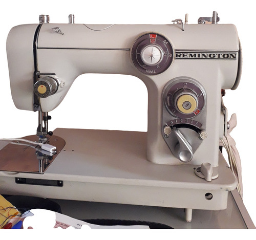 Maquina De Coser Remington Janome Modelo 672