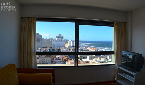 Imagen 25 de 30 de Departamento En Venta. Semi Piso. Vista Al Mar. Peninsula. - Punta Del Este Peninsula