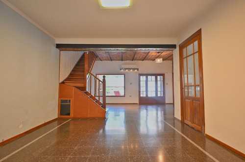 Casa En Venta 3 Dormitorios - Barrio Azcuenaga, Rosario