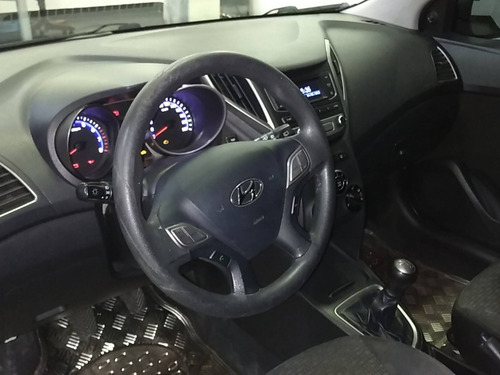 Imagem 8 de 10 de Hyundai Hb20 1.0 Comfort 12v Flex 4p Manual