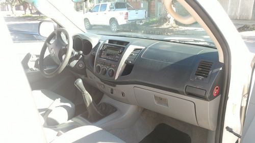 Toyota Hilux Hilux Srv 4x2