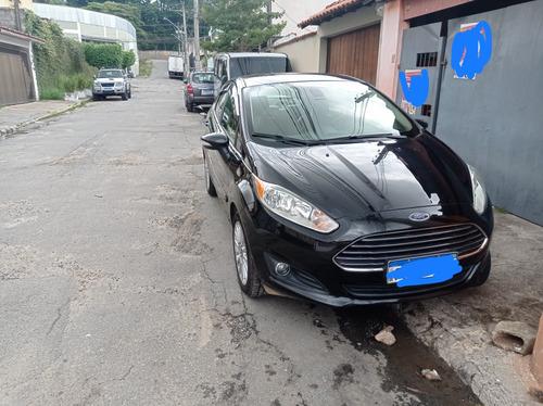 Ford Fiesta Sedan 1.6 16v Titanium Flex Powershift 4p