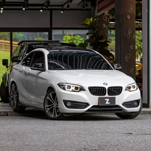 BMW Serie 2 220i coupe 2.0