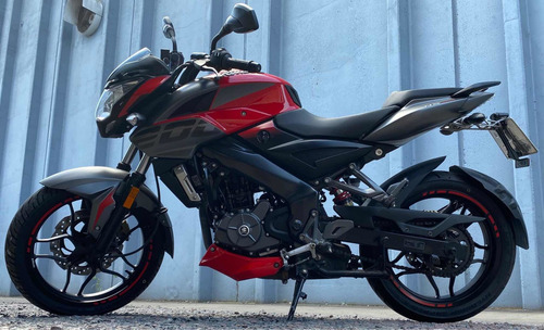Bajaj Ns 200