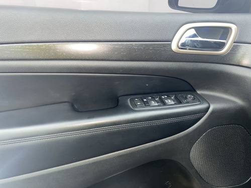 Imagen 21 de 25 de Jeep Grand Cherokee 3.6