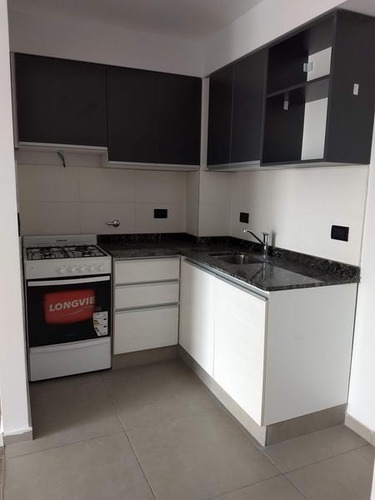 Imagen 9 de 26 de Cochera En Venta - Rosario
