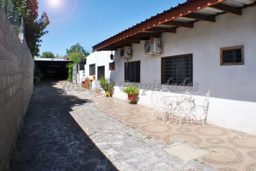 Imagen 2 de 11 de En Venta Casa De Tres Dormitorios Colonia Del Sacramento