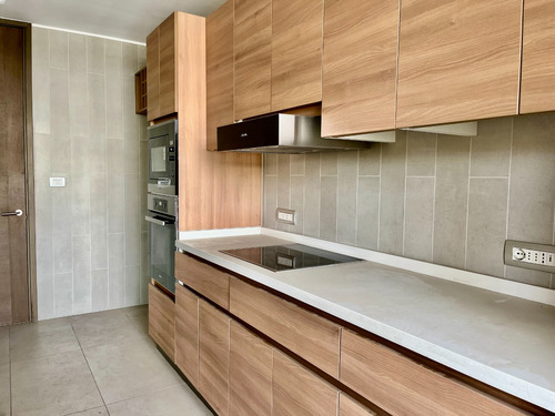 Se Vende Departamento Espectacular, Duplex La Dehesa
