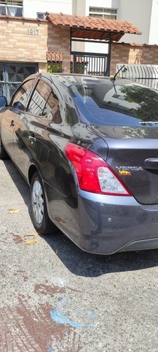 Imagem 11 de 13 de Nissan Versa 2016 1.0 12v S 4p