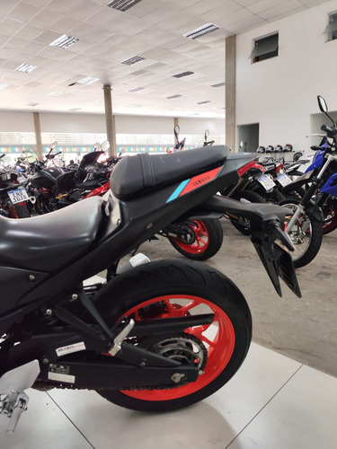 Yamaha Mt03 2022 / 27.435 Km