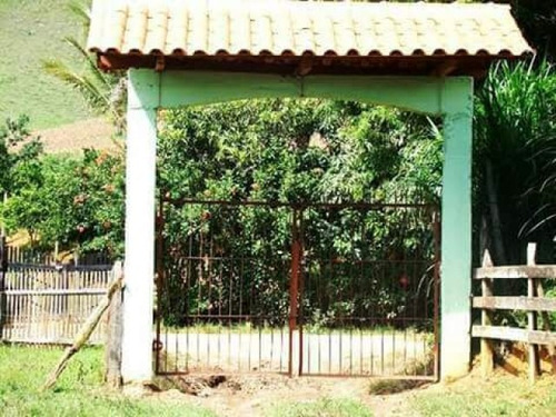 Imagem 3 de 7 de Sitio Em Minas Gerais Lugar Tranquilo E Ótimo Para Criar Gado - St-635