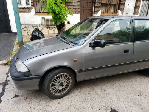 Suzuki Swift 1.6 16 V Modelo 1992 , Titular