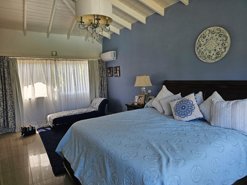 Venta Casa 500 M2, 5 Dormitorios, Piscina, Lavadero, Barrio Cerrado, San Rafael