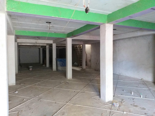 Imagen 5 de 7 de Amplio Local Comercial En Av Tirso Salaverria. 0414-5725250 Cod 22-17637