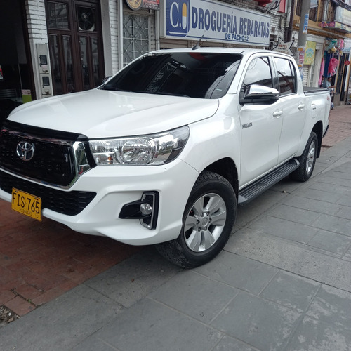 Toyota Hilux 2.4l