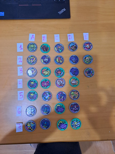 Lote De 31 Medallas Juguete Yokai Watch (Usado)