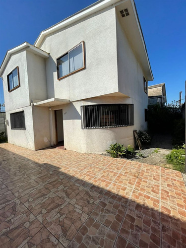 Casa En Arriendo De 3 Dorm. En Quillota