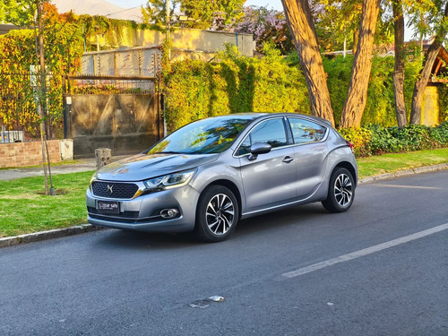 Ds Automobiles Ds4 1.6 Crossback Bluehdi So Chic At Diese...