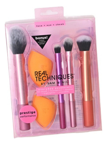 Everyday Essentials, Set de Brochas de Maquillaje con Esponjas Multifuncionales, Kit de Accesorios Esenciales, Juego de Brochas para Maquillar Ojos, Mejillas y Rostro, 6 piezas