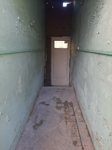 Casa Antigua, Terreno Ideal Para Construir.