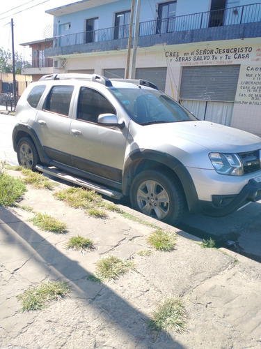 Renault Duster 2017 2.0 Ph2 4x4 Privilege 143cv