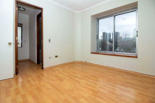 Imagen 10 de 18 de Vendo Departamento 2 Dormitorios 2 Baños Estacionamiento