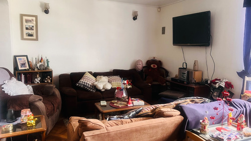 Hermosa Casa De 3 Dormitorios / 2 Baños En Ubicación Ideal