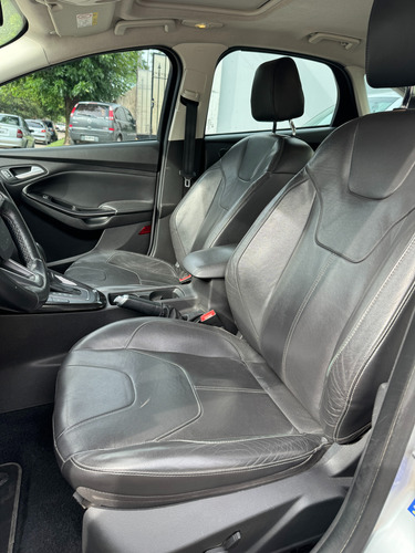Ford Focus III 2.0 Sedan Titanium At6