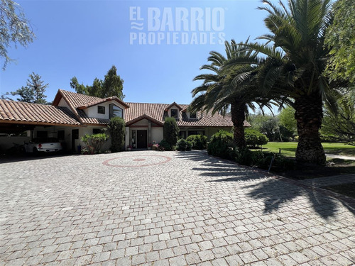Casa En Venta De 4 Dorm. En Batuco, Colina