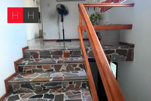 Imagen 3 de 13 de Casa En Venta En Jardines De San Manuel