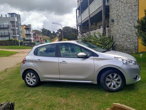Peugeot 208 2013 1.5 Active