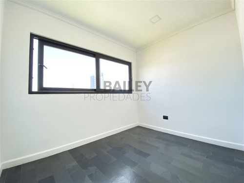 Casa En Arriendo De 4 Dorm. En Concón