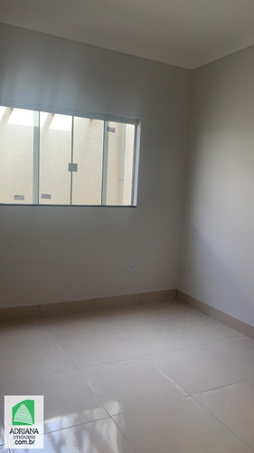 Imagem 2 de 15 de Venda Casa 3 Quartos Sendo 1 Suite 2 Vagas Área De Lazer - 6013