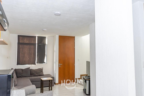 Casa En Toluquilla, San Pedro Tlaquepaque Con 2 Recámaras, 81 M², Id: 76452