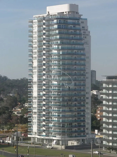 Aparatemento En Alquiler Anual Y Temporal, Punta Del Este