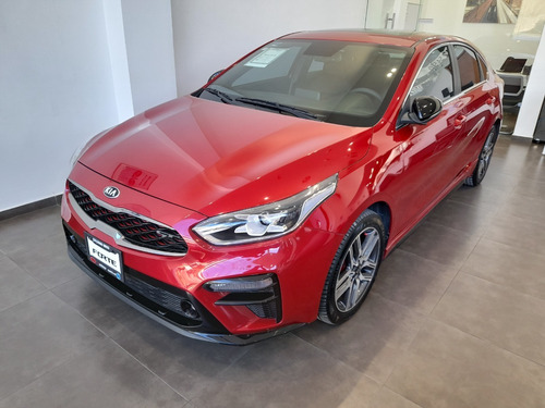 Imagen 1 de 9 de Forte Sedan Gt 2020