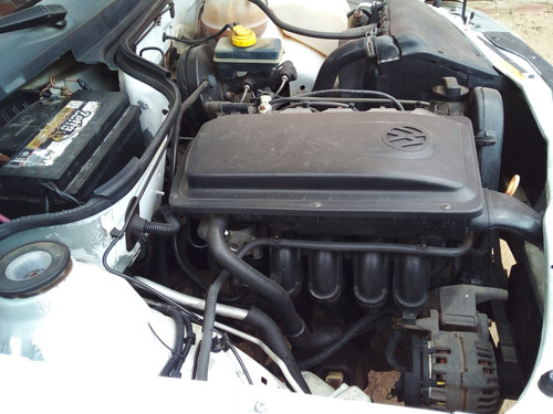 Imagem 8 de 11 de Volkswagen Gol 2007 1.0 Plus Total Flex 5p