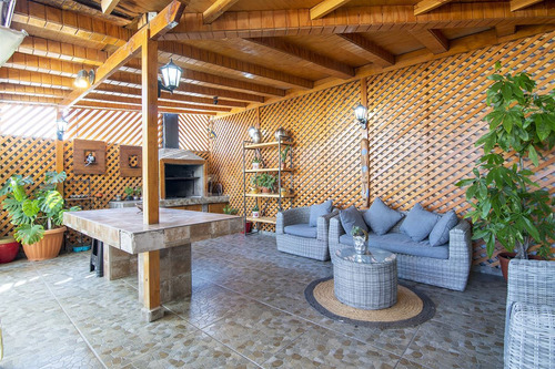 Casa En Venta De 3 Dorm. Santa María Del Peñón, Puente Alto