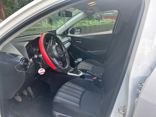 Mazda 2 Año 2023 - 19.500 Km - Full Equipo, Único Dueño
