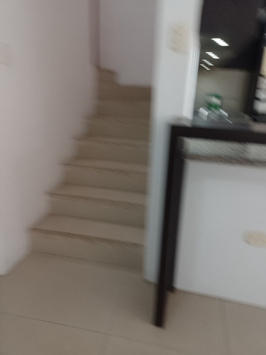 Imagen 21 de 22 de En Alquiler Casa Moderna Amoblada. Av. La Guayana San Cristobal
