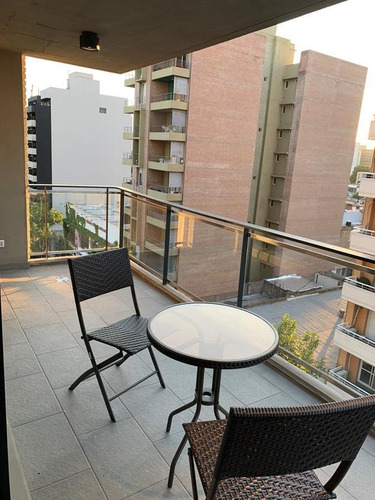 Piso Exclusivo - Calidad - 2 Baños