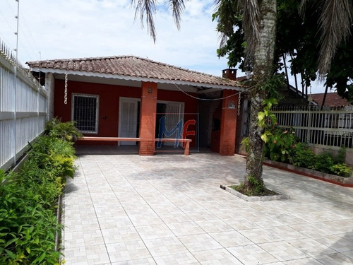 Imagem 23 de 30 de Ref 8189 Linda Casa Em Mongaguá Prox. Da Praia De Vera Cruz ( Um Quarteirão) Com 4 Quartos E Garagem Para 3 Carros! Não Aceita Permuta - 8189