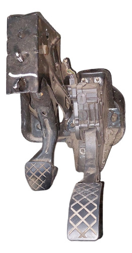 Pedal Freno Jetta A4 Std Motor 2.0lt Original (Usado)