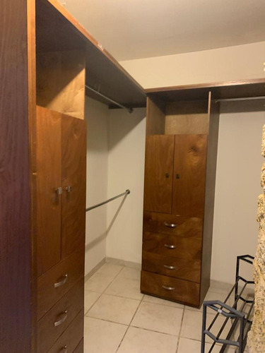 Casa En Renta En Rincón Del Campestre, León, Gto. Atrás De Foro 4 Y Cerca A Plaza Mayor
