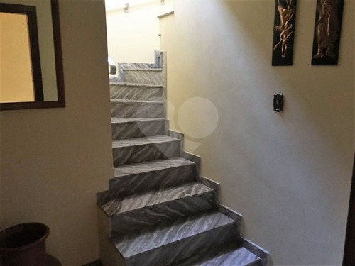 Linda Casa Com Muito Espaço, Suite, Sala De Estar, Sala De Jantar, Copa E Quintal Amplo . - 3-im309607