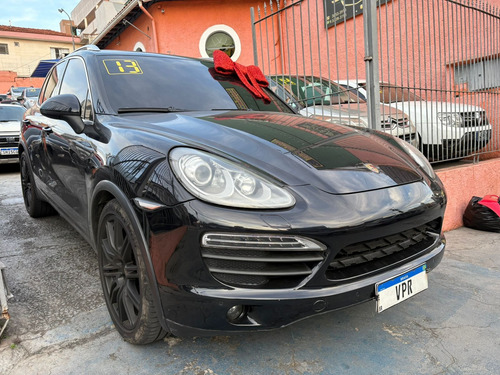 Porsche Cayenne 4.8 V8 S 5p