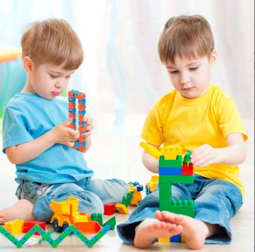 Juguetes Antiestrés:4 Wacky Tracks, 1 Cubo 3x3, 1 Bola Color